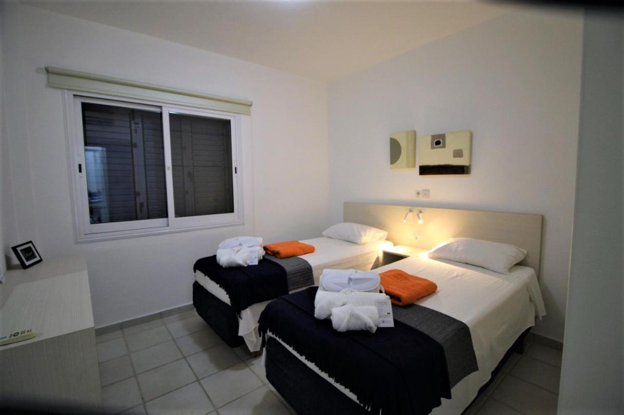 Cosea Living: Seaside 2 Bedroom Flat Kings Palace 209 Paphos Kültér fotó