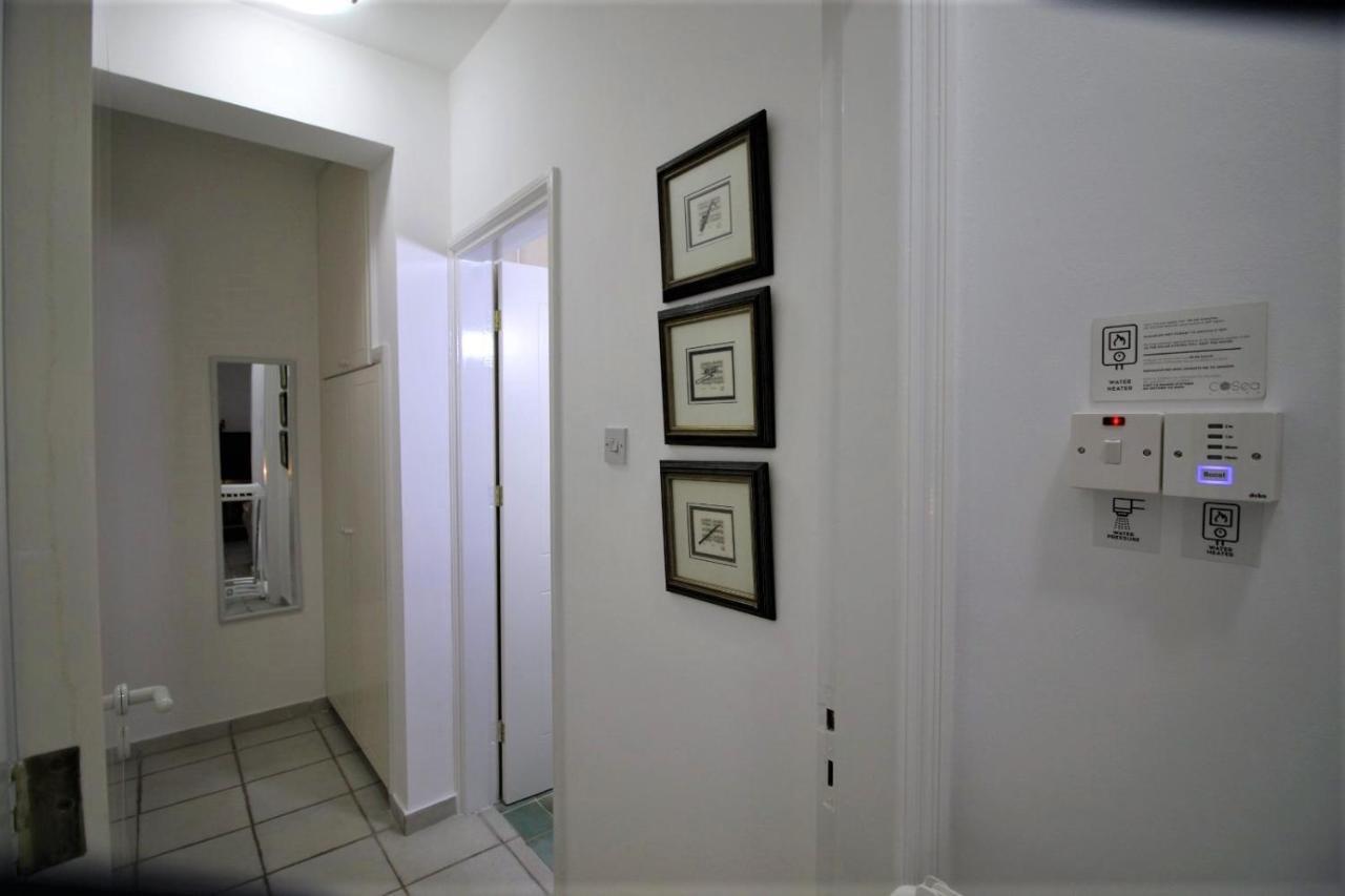 Cosea Living: Seaside 2 Bedroom Flat Kings Palace 209 Paphos Kültér fotó